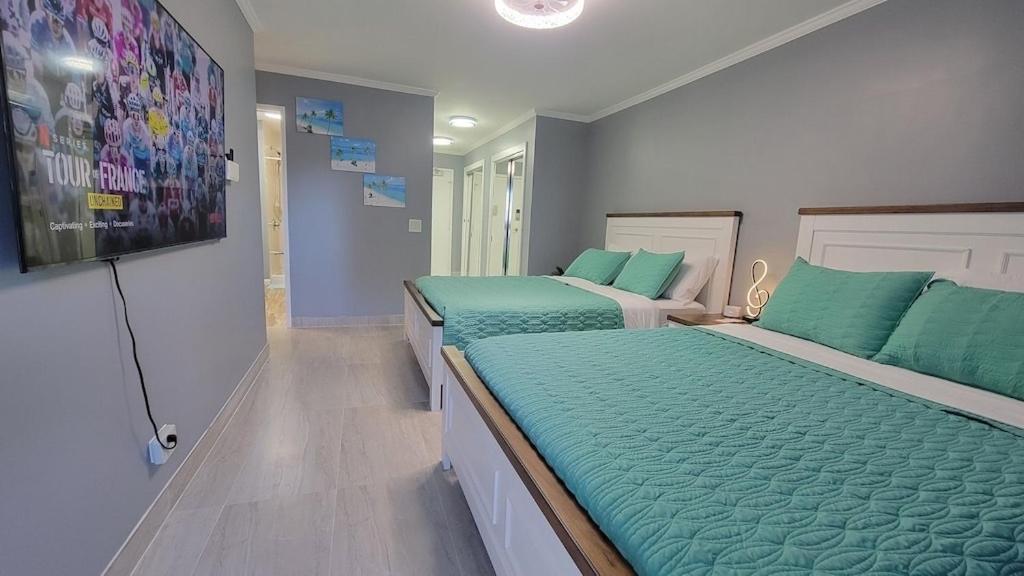 Waikiki Condo 2 Bedrooms 2 Bathrooms With 1 Free Parking Space Гонолулу Экстерьер фото